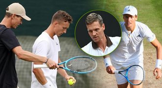 Berdych ve Wimbledonu v roli kouče: Klidně nosím i rakety. Co vzpomínky?