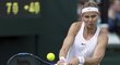 Lucie Šafářová porazila ve Wimbledonu parťačku ze čtyřhry