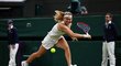 Marie Bouzková si na Wimbledonu poradila se světovou pětkou Caroline Garciaovou