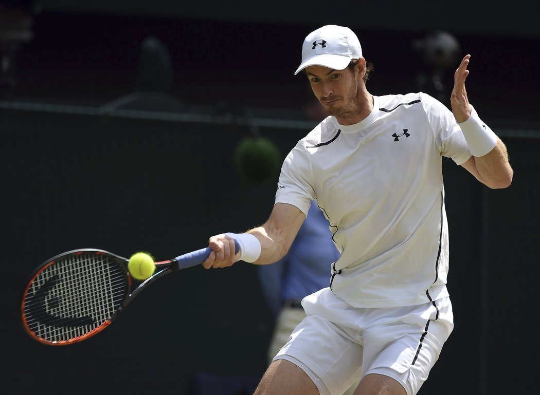 Andy Murray se mohl opřít o výborný forhend