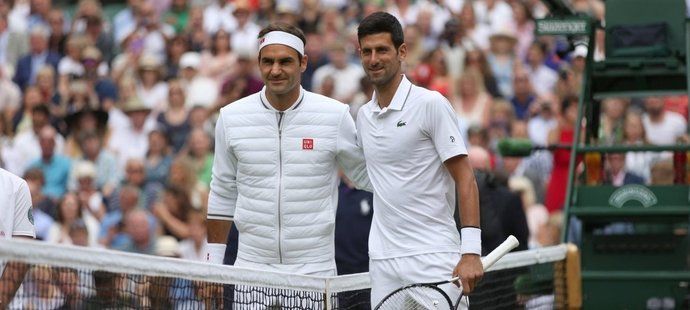 Novak Djokovič a Roger Federer si letos bitvu ve finále Wimbledonu nezopakují