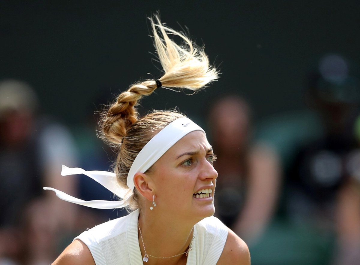 Petra Kvitová v osmifinále Wimbledonu proti Johanně Kontaové