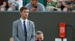 Petru Kvitová v péči lékařek ve druhém kole Wimbledonu