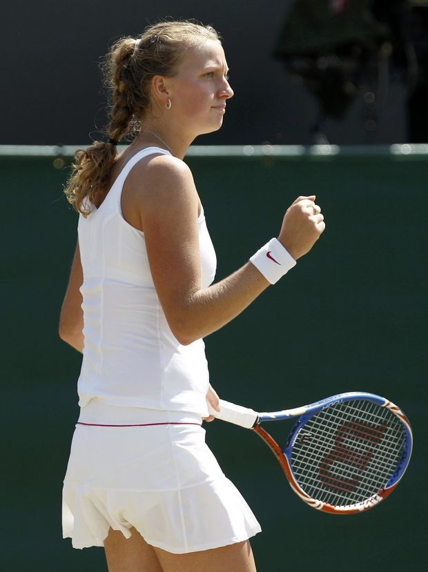 Petra Kvitová v letošním Wimbledonu válí. Petra Kvitová v letošním Wimbledonu válí.