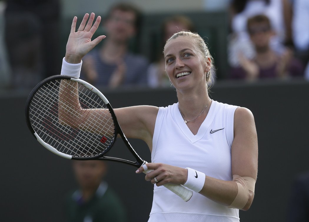 V loňském roce byla plně připravená, ovšem vyletěla v prvním kole. Teď Petra Kvitová vstupovala do Wimbledonu po zranění a předvedla skvělý výkon. 