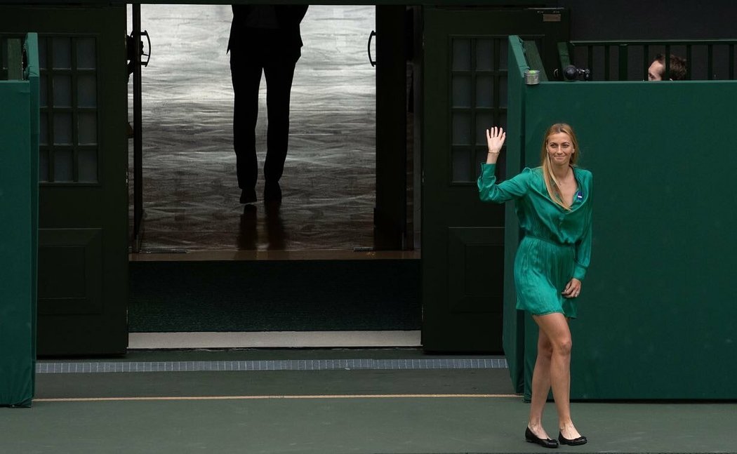 Česká tenistka Petra Kvitová přichází na centrální kurt