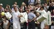 Radek Štěpánek se loučí s fanoušky ve Wimbledonu, ti ho po porážce s Novakem Djokovičem odměnili potleskem vestoje