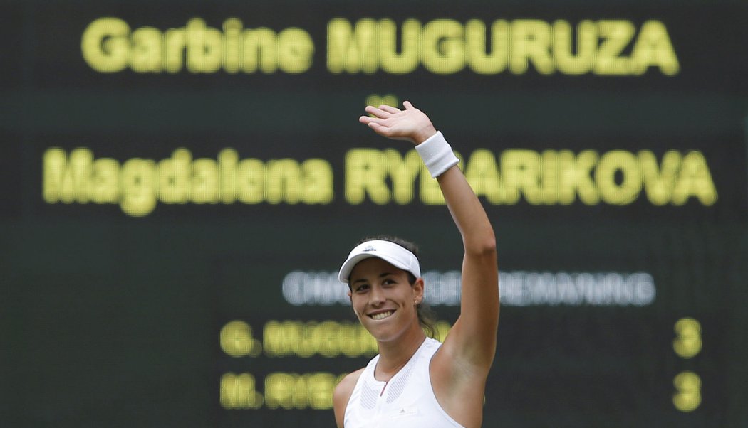 Třiadvacetiletá rodačka z Venezuely si na travnatých dvorcích All England Clubu zahraje finále po roční pauze.