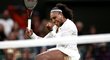 Serena Williamsová se s letošním Wimbledonem po návratu rozloučila už v prvním kole, přesto ještě nemusí končit