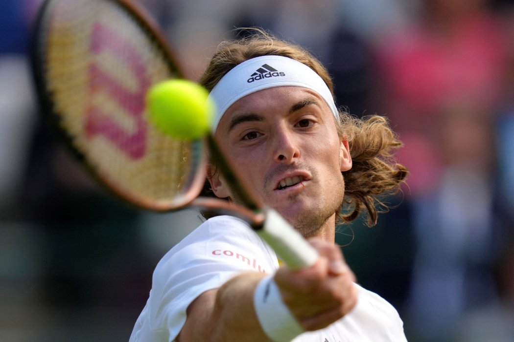 Stefanos Tsitsipas v akci