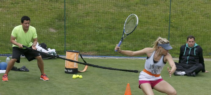 Ruská tenisová kráska Maria Šarapovová ukázala, jak maká v tréninku