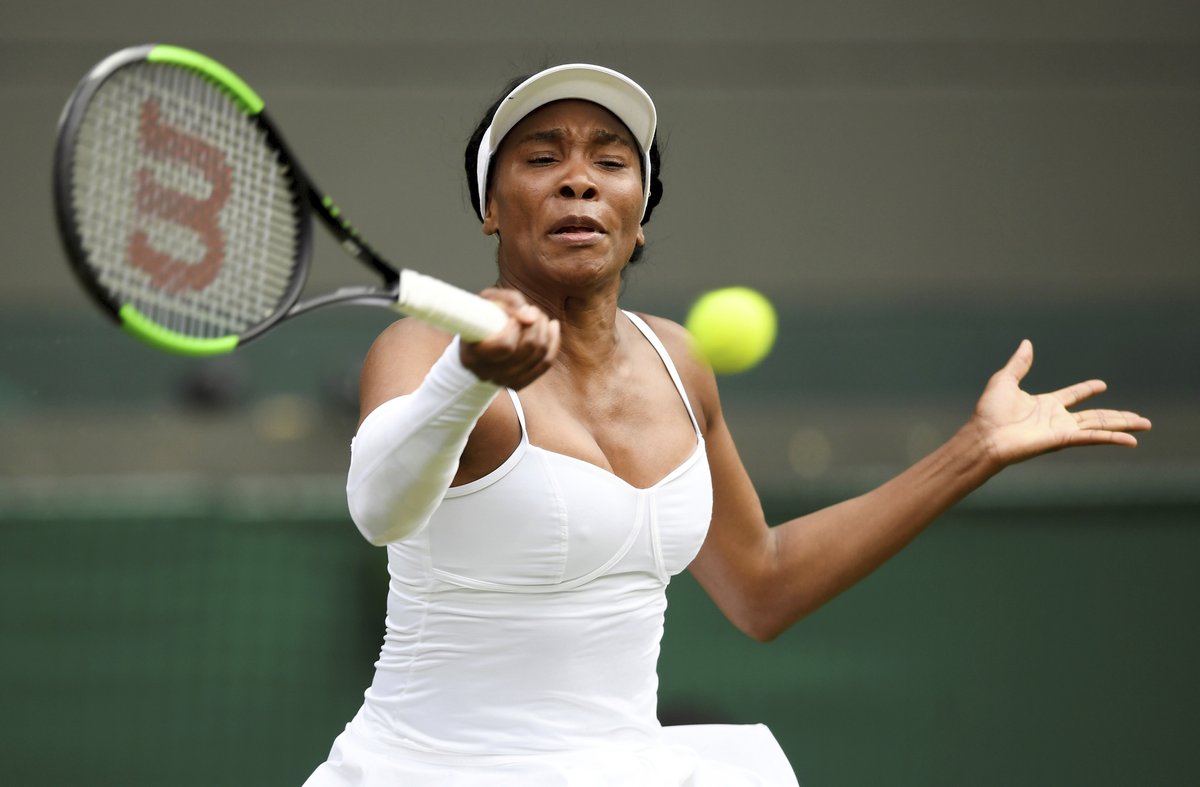 Venus Williamsová se s Wimbledonem loučí po 1. kole