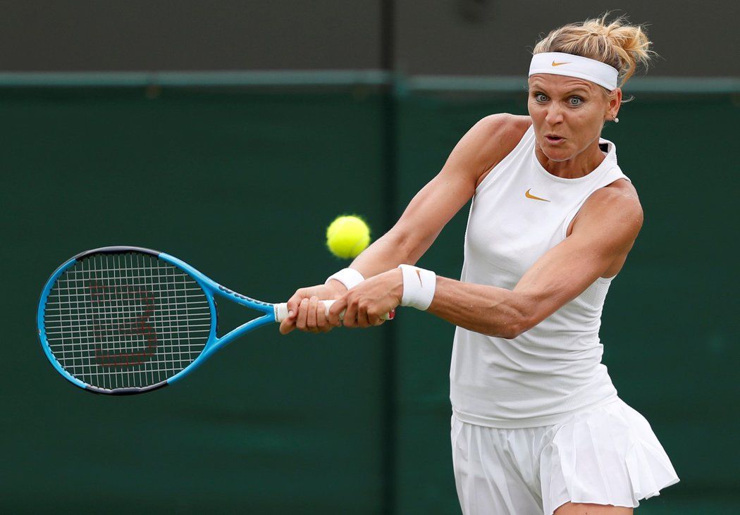 Lucie Šafářová si ve 2. kole Wimbledonu poradila s Polkou Agnieszkou Radwanskou