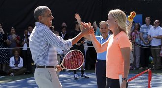 Netradiční zápas v Bílém domě: Obama si zahrál tenis s Wozniackou