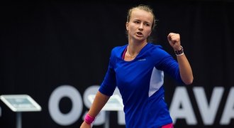 WTA v Ostravě: Krejčíková přehrála Martincovou. Kristýna Plíšková končí
