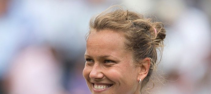 Barbora Záhlavová-Strýcová má důvod k úsměvu, daří se jí i po Wimbledonu