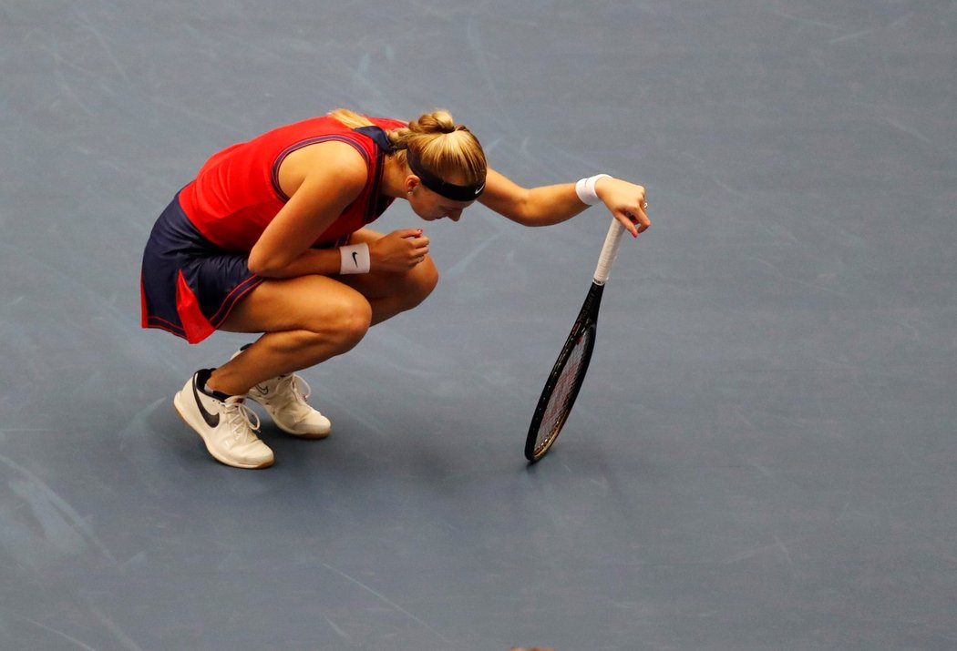 Petra Kvitová se v semifinále proti Kontaveitové trápila
