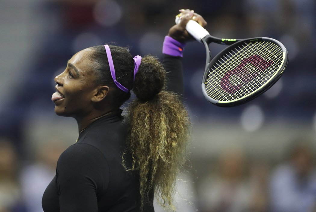 Serena Williamsová porazila v semifinále US Open 6:3, 6:1 Elenu Svitolinovou.