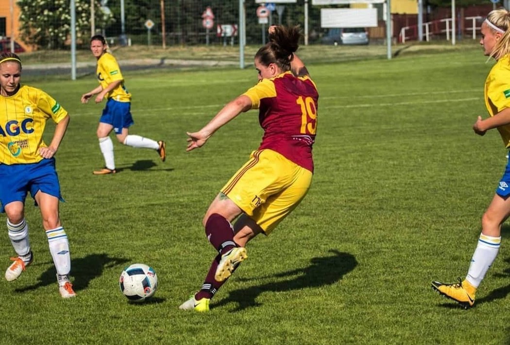 Někdejší atletka Tereza Vytlačilová si prošla peklem. Opakovaně ji znásilňoval její vlastní trenér!