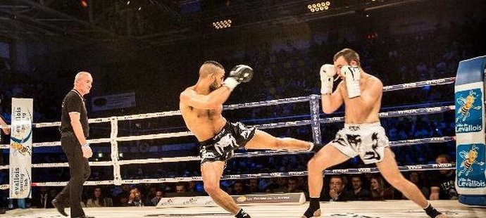 Český thajboxer Michael Krčmář prohrál ve finále Victory World Series s Maročanem Haidim