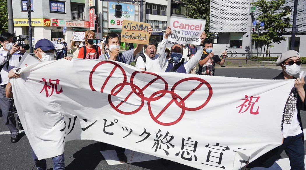 Japonci olympijské hry v době pandemie příliš nevítají