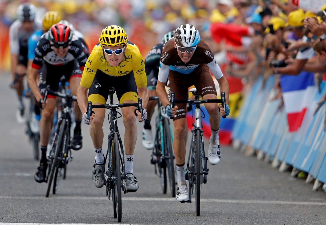 Britský jezdec Geraint Thomas si v královské etapě s přehledem pohlídal žlutý dres pro lídra Tour a dojel na druhém místě