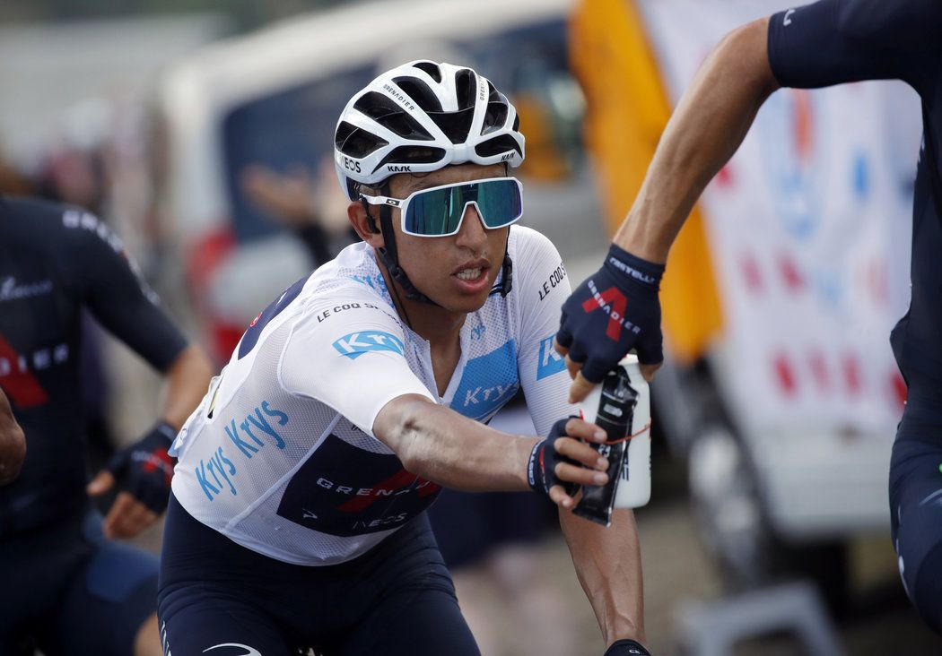 Egan Bernal už do 17. etapy Tour nenastoupí