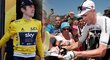 Dva jezdci z týmu Sky, Geraint Thomas a hlavní favorit Chris Froome, jsou ve vedení Tour de France
