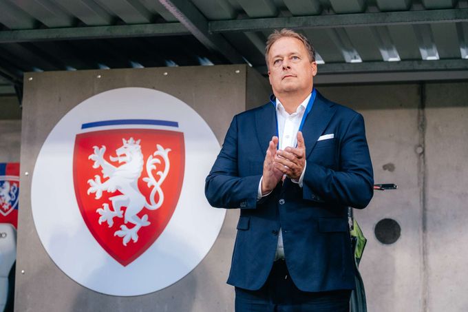 Trunda: Trenér bude brzo. Coufala jsme řešili. Čuprovi vše vysvětlím. A Tvrdík mě neřídí Trunda: Trenér bude brzo. Coufala jsme řešili. Čuprovi vše vysvětlím. A Tvrdík mě neřídí