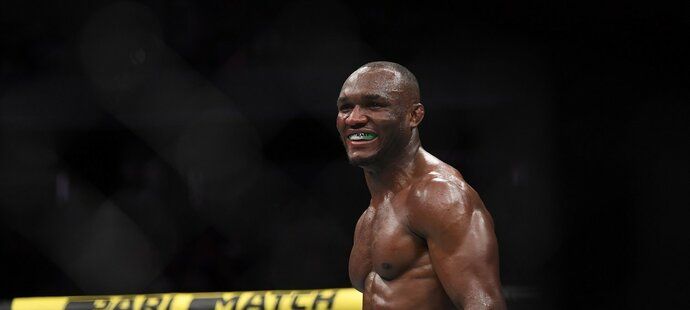 Kamaru Usman bude bojovat o titul