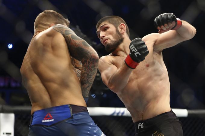 Odešel král Chabib. Co teď s našlapanou UFC divizí? Pozor na černého koně Odešel král Chabib. Co teď s našlapanou UFC divizí? Pozor na černého koně