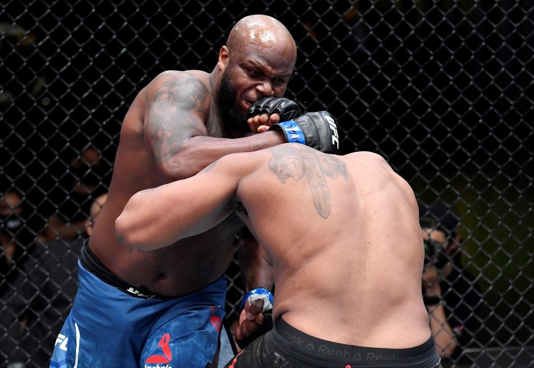 Derrick Lewis a Curtis Blaydes v souboji v těžké váze