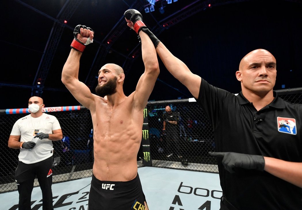 Chamzat Čimajev se po boji s koronavirem vrací do UFC