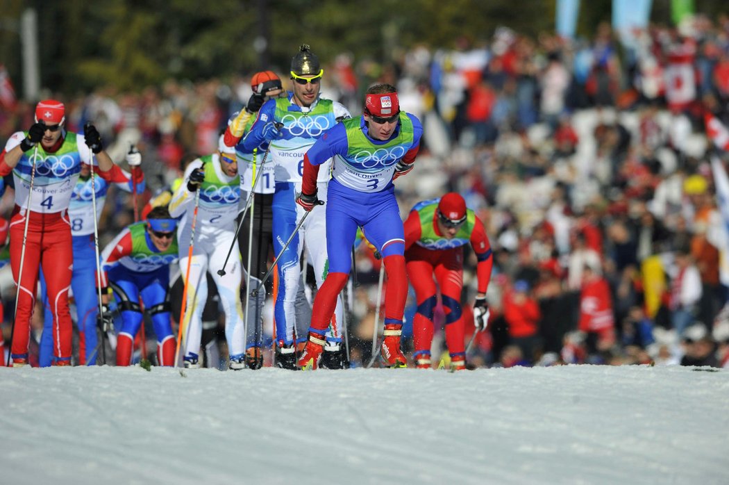 V první části skiatlonu byl Lukáš Bauer v čele startovního pole