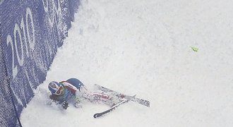 Obří slalom vede Görglová, druhé kolo odloženo