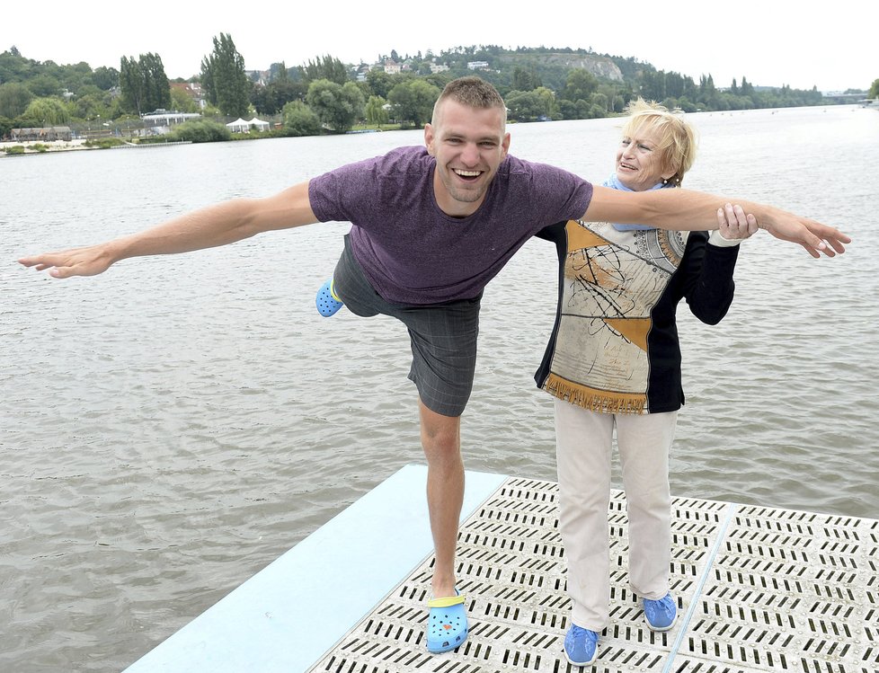 Věra Čáslavská se před LOH v Riu sešla s olympionikem Ondřejem Synkem