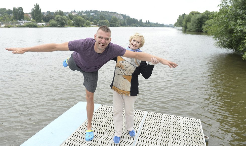 Věra Čáslavská se před LOH v Riu sešla s olympionikem Ondřejem Synkem