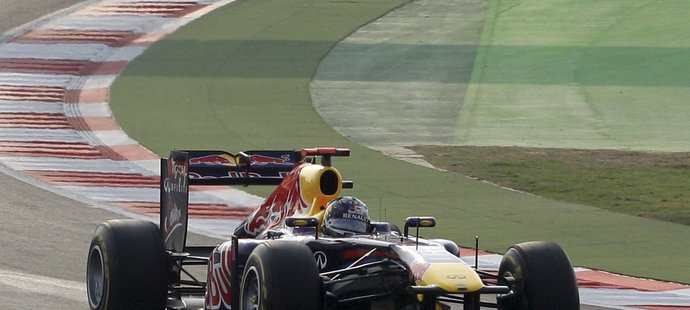 Sebastian Vettel si v Indii připsal jedenácté vítězství v sezoně