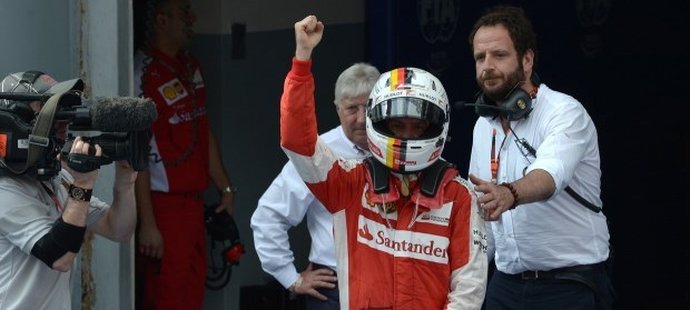 Němec Sebastian Vettel vyhrál s monopostem Ferrari Velkou cenu Malajsie