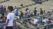 VIDEO: Drsný zásah baseballovým míčkem