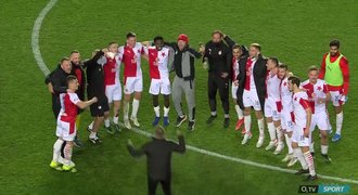 Oslavy Slavie: připojili se Souček i Coufal, Řehák škádlil kapesníkem