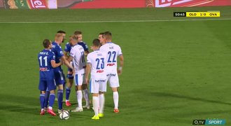 Komise rozhodčích: STOP pro Klímu na tři zápasy, penalta Slavie v pořádku