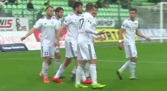 SESTŘIH: Karviná - Dukla 3:0. Pražané se loučí po osmi letech s ligou