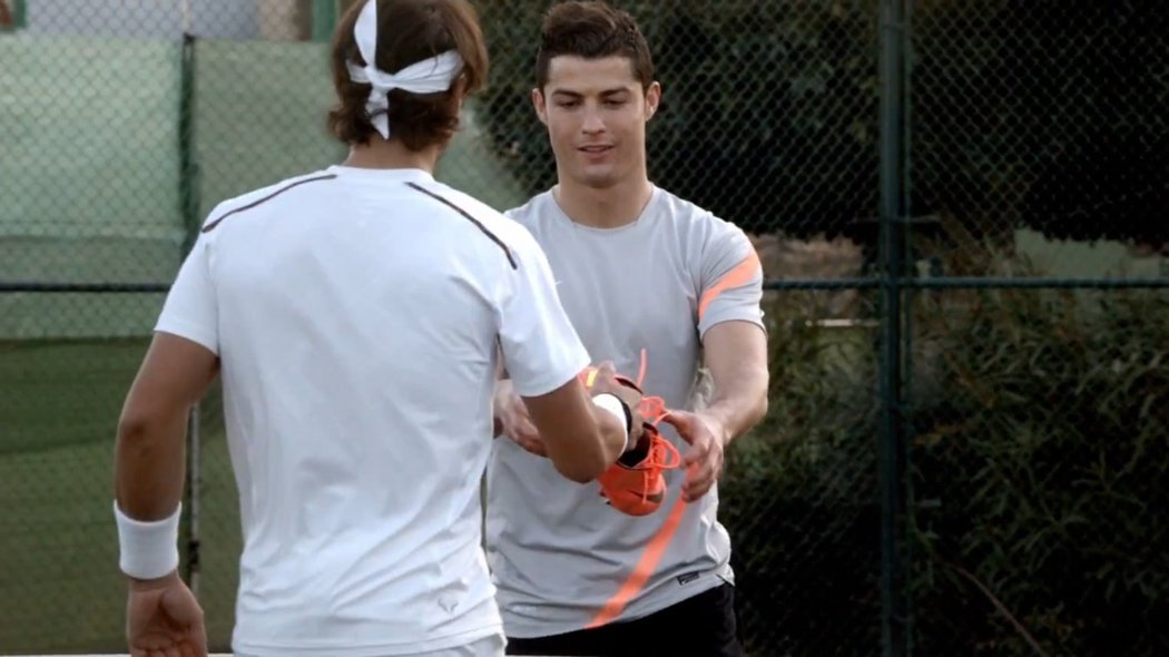 Ronaldo a Nadal při natáčení reklamy na nové kopačky od Nike