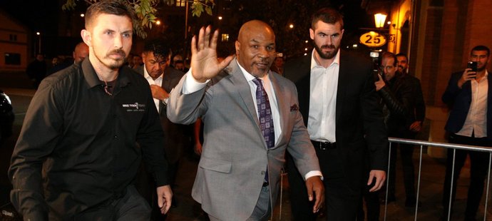 Slavný boxer Mike Tyson dorazil do Prahy