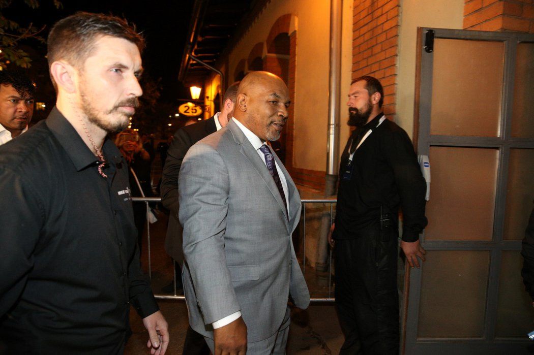 Slavný boxer Mike Tyson při své návštěvě Prahy