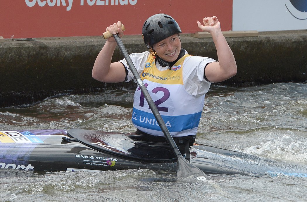 Monika Jančová se raduje po finále SP v Troji, kde vybojovala bronz