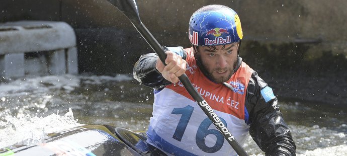 Vavřinec Hradilek bral v pražské Troji bronz. Čeští kajakáři naprosto ovládli pražský Světový pohár ve vodním slalomu.