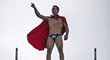 Cliffdiver Michal Navrátil se připravuje na skok Supermana