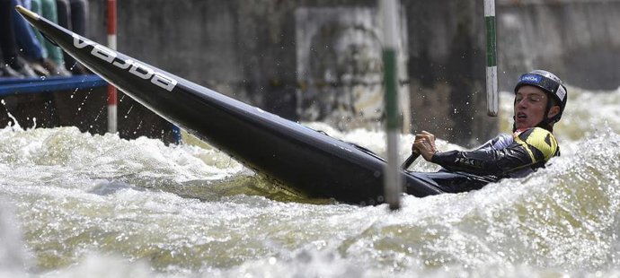 Vodní slalomář Matyáš Lhota bude na ME zachraňovat českou výpravu, jediný jede finále